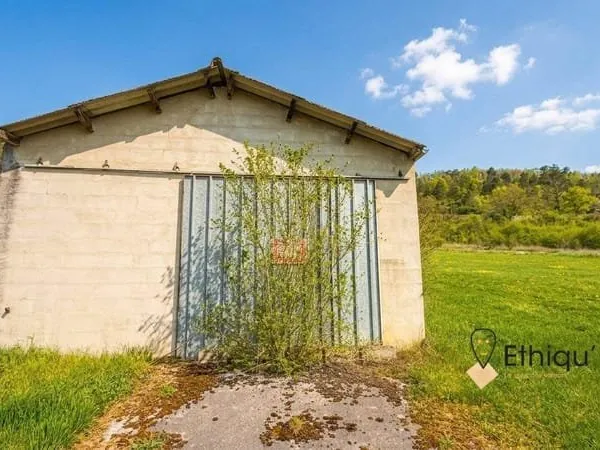 Parking 78 m²