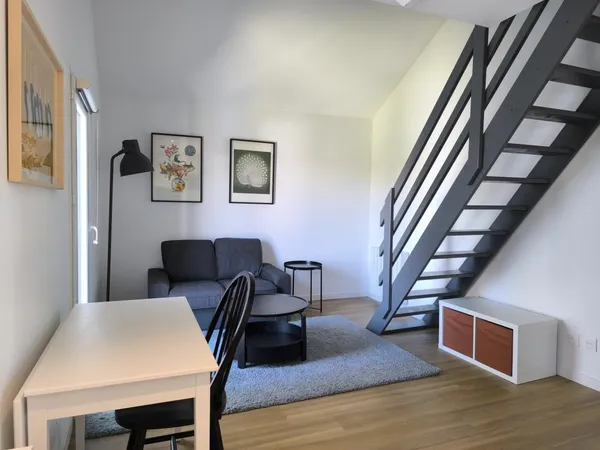 Loue duplex/triplex - 20.35m² - 1 pièce, 1 chambre - Nantes 44000