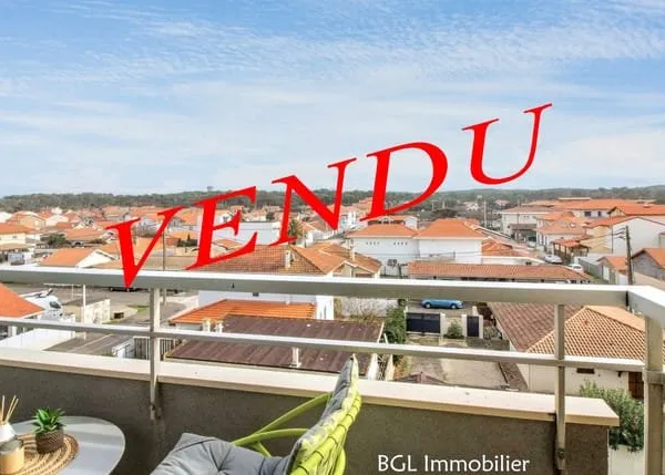 STUDIO CABINE 29 M2 AVEC PARKING - BISCARROSSE PLAGE