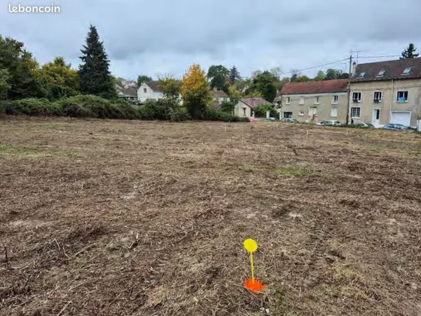 RARE : VILLIERS-ADAM proximité centre VENTE DE 5 TERRAINS CONSTRUCTIBLES