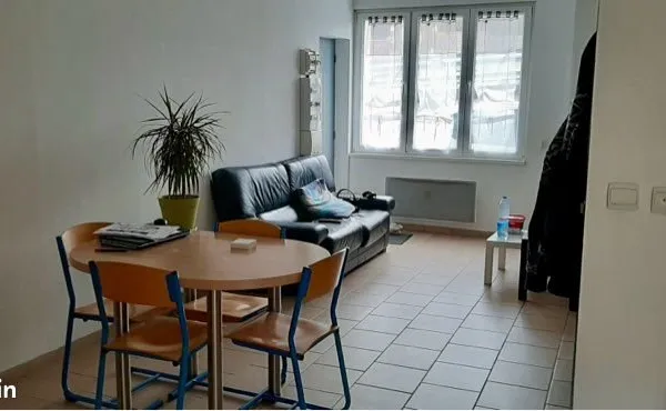 Appartement T2 - 42m2 - 1 chambre + cour