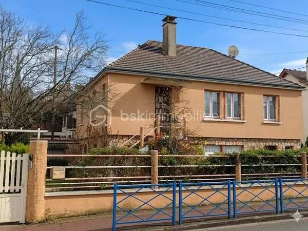 Maison de 5 pièces proximité centre-ville