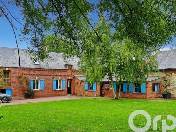 Maison 9 pièces 297 m²