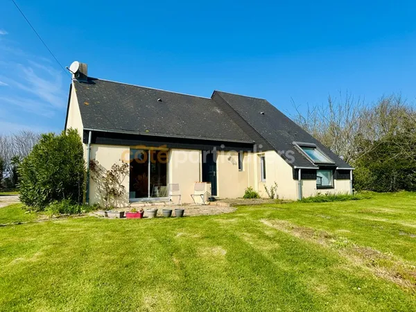 Maison avec grand terrain sans vis à vis