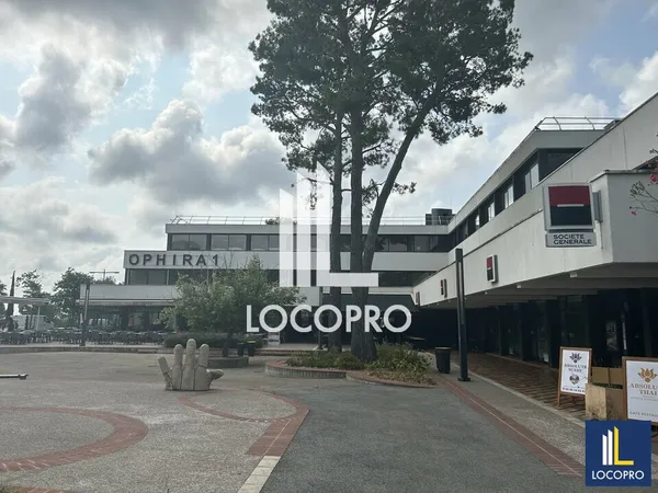A LOUER - BUREAUX - 86,81 M2 DIVISIBLES - SOPHIA ANTIPOLIS