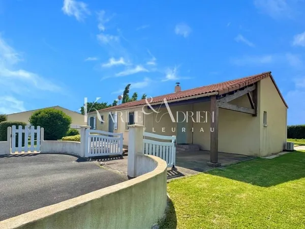Maison de plain-pied 6 pièces 138 m²