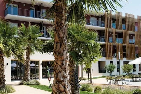 Appartement T3 + Magnifique terrasse de 35m2 au Senioriales® de Juvignac - Disponible immédiatement