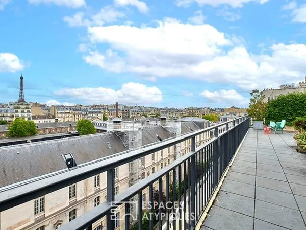 Dernier étage avec terrasse plein ciel et vue Tour Eiffel - Janson de Sailly