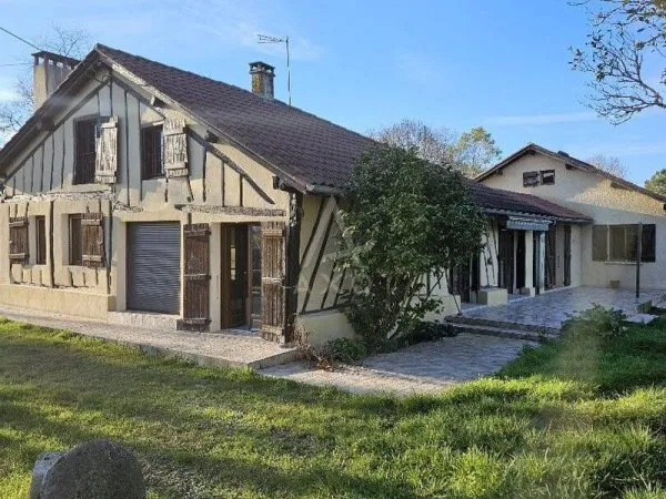 Maison 5 pièces 180 m²