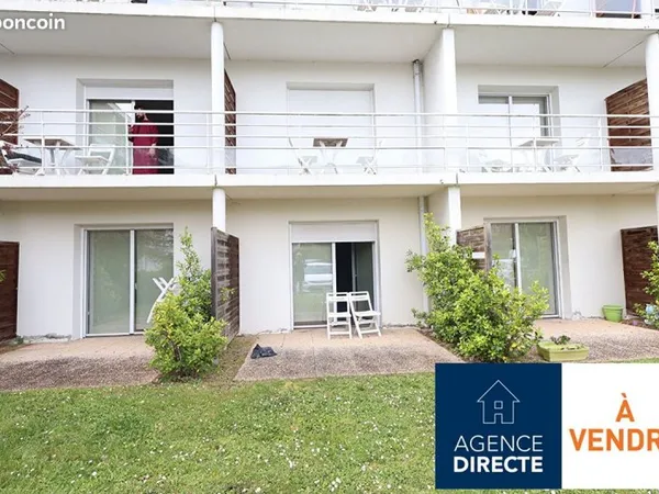 Studio 1 pièce 27 m²