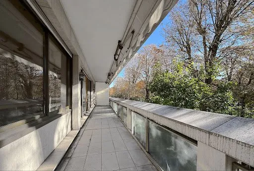 Appartement 6 pièces 237 m²