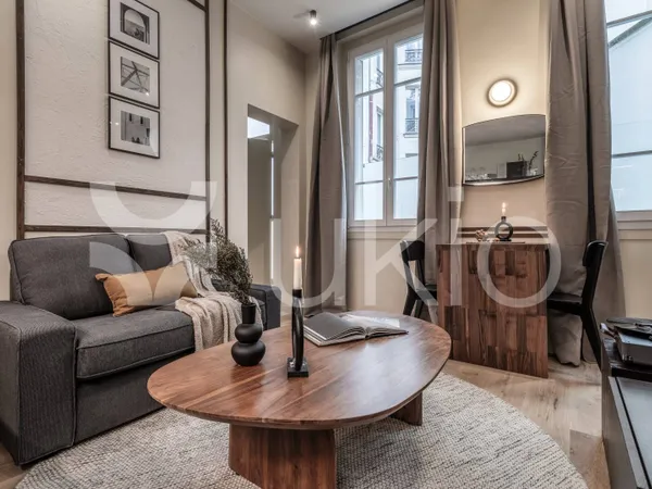 Studio 1 pièce 33 m²