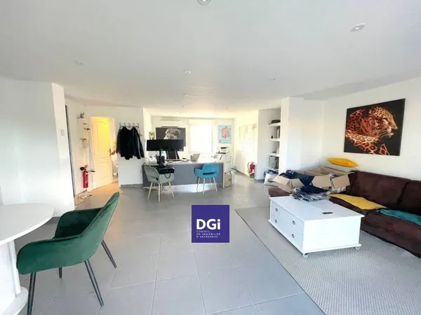 Bureaux 224 m²