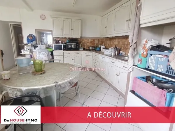 Maison Mitoyenne en Semi Plain Pied de 170 m² avec jardin et hangar !
