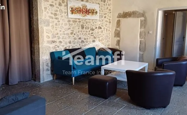 Mas 8 pièces 145 m²