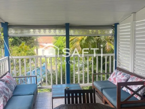 T2 meublé avec terrasse à deux pas des plages