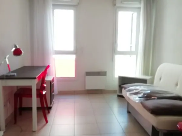 STUDIO MEUBLÉ 20 M2 LMNP MARSEILLE 6ÈME
