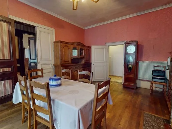 Maison 7 pièces 180 m²