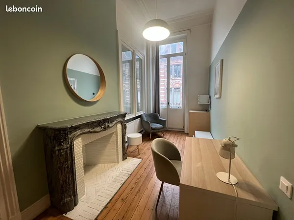 Studio 1 pièce 27 m²