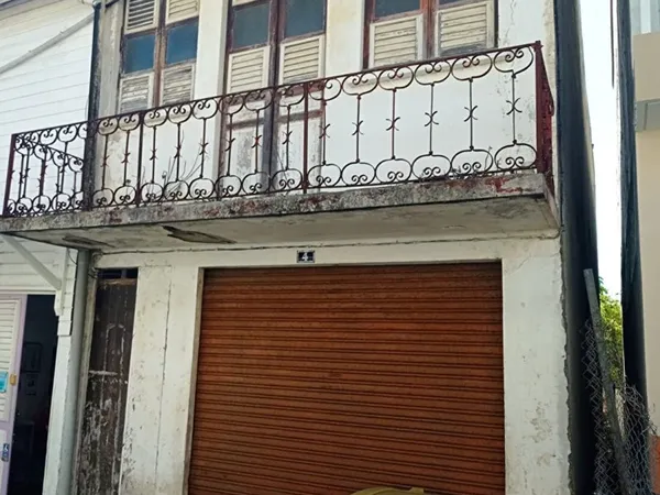 Immeuble 4 pièces 85 m²