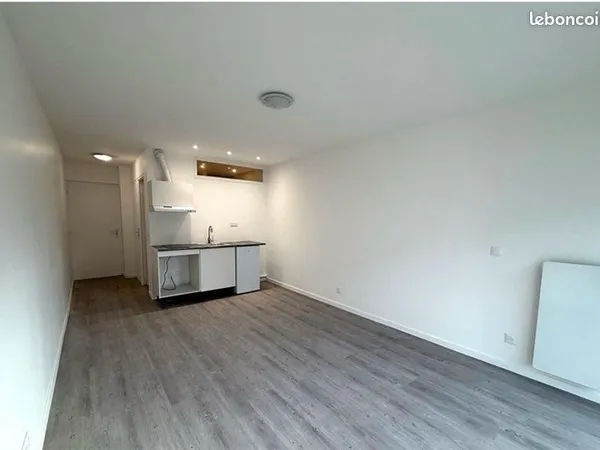 Location Studio 1 pièce 23m2 Gravigny