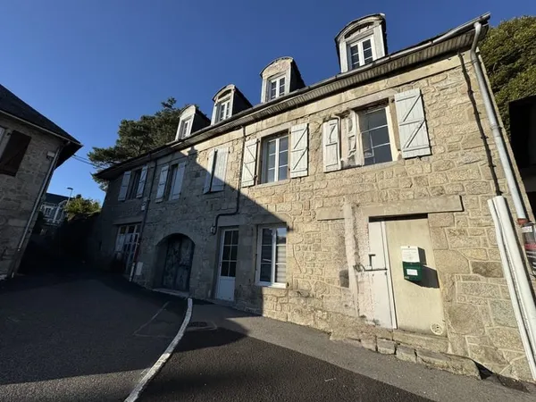 Immeuble à Ussel en corrèze