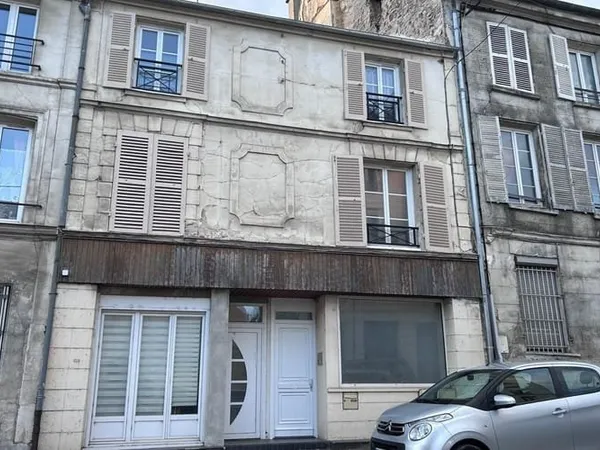 Immeuble de rapport 12 pièces 233 m²