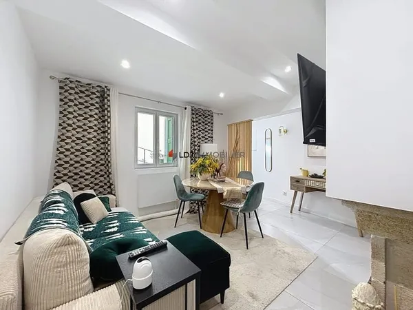 Maison 3 pièces 70m² avec extérieur - Entièrement rénovée