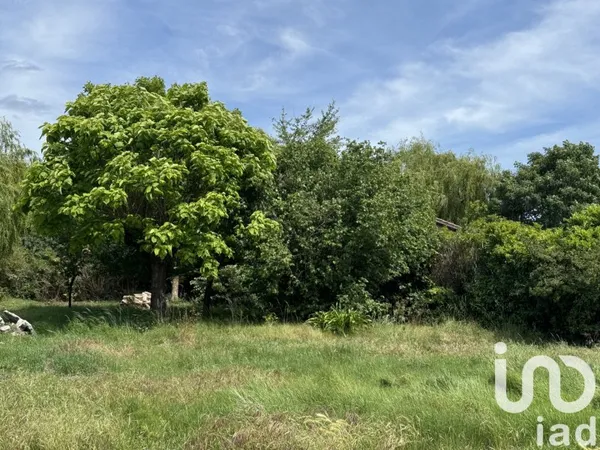 Terrain 992 m²