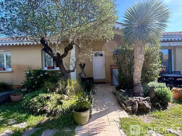 Maison 7 pièces 151 m²