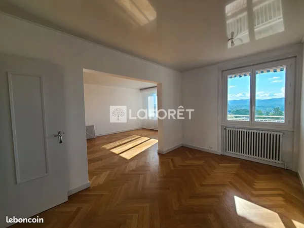 Appartement 4 pièces 92 m²