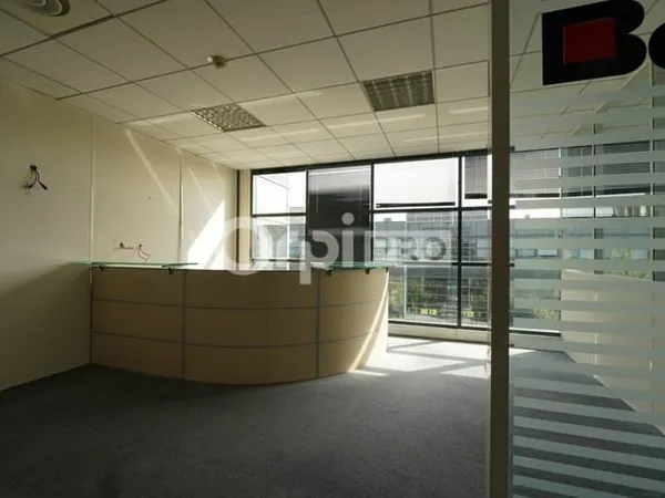 Bureaux 1478 m²