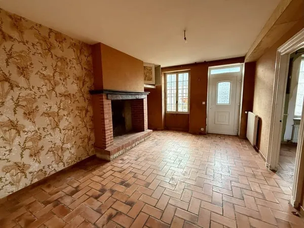 T2 avec stationnement & jardin à rénover