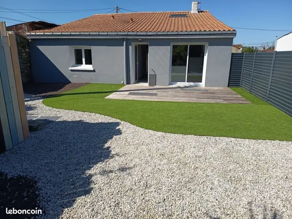 Maison a louer à Vieillevigne 44116