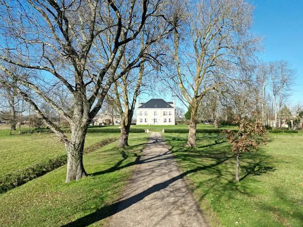 Belle demeure proche Saint-Emilion