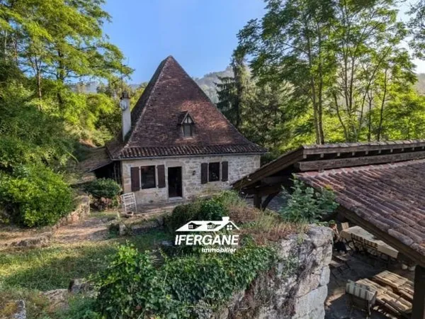 Secteur Figeac - Charmante maison en pierre - 143 m²