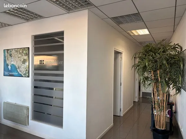 Local commercial 63 m² LES SABLES D OLONNE