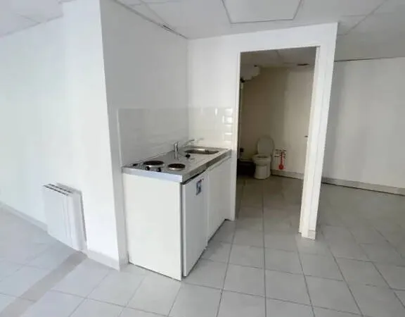 Local commercial 49 m²