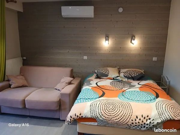 Studio climatise brides les bains