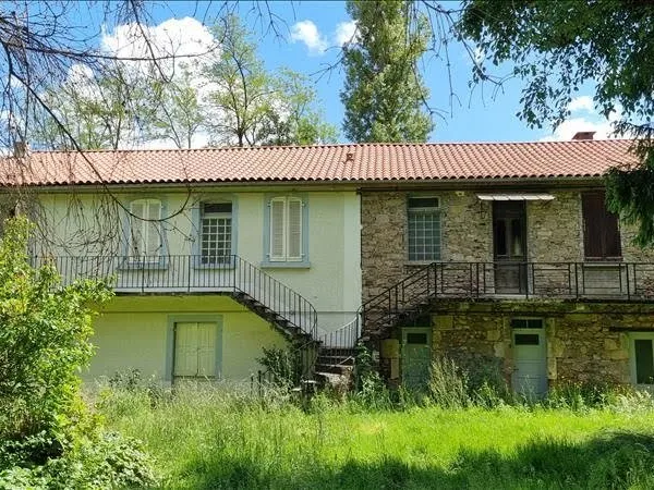 Maison 12 pièces 260 m²