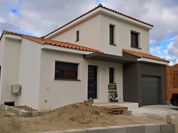 Villa moderne et lumineuse R+1 avec suite parentale et Garage