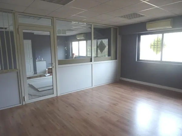 A Montauroux, local commercial ou professionnel