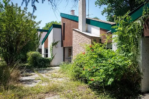 Maison 7 pièces 220 m²