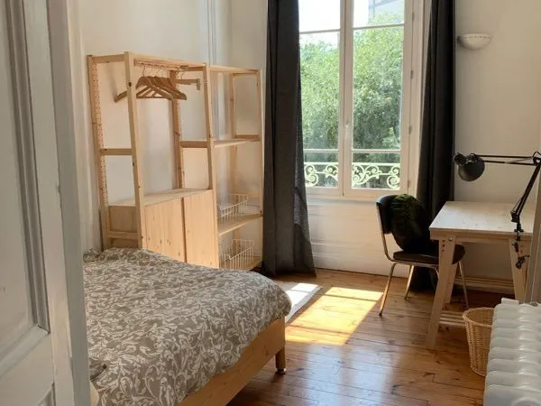 Chambre dans belle colocation toute équipée