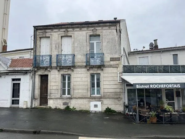Immeuble 155 m²