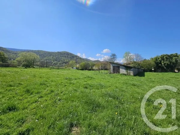 Terrain 2830 m²