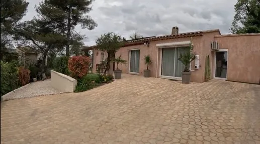 Villa Coup de Coeur : Le Bonheur en Tongs et en Toute Saison