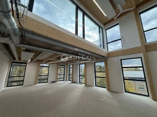 Bureaux 1475 m²