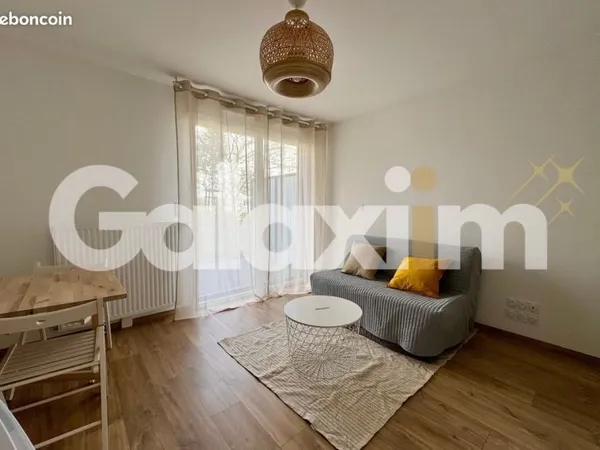 Studio 1 pièce 24 m²