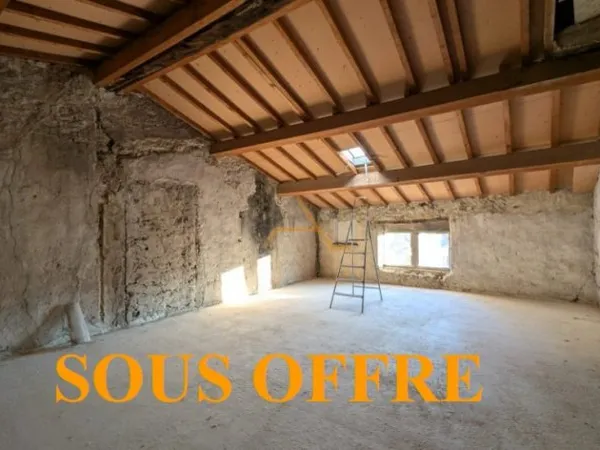 Appartement à rénover 3 pièces 92 m²